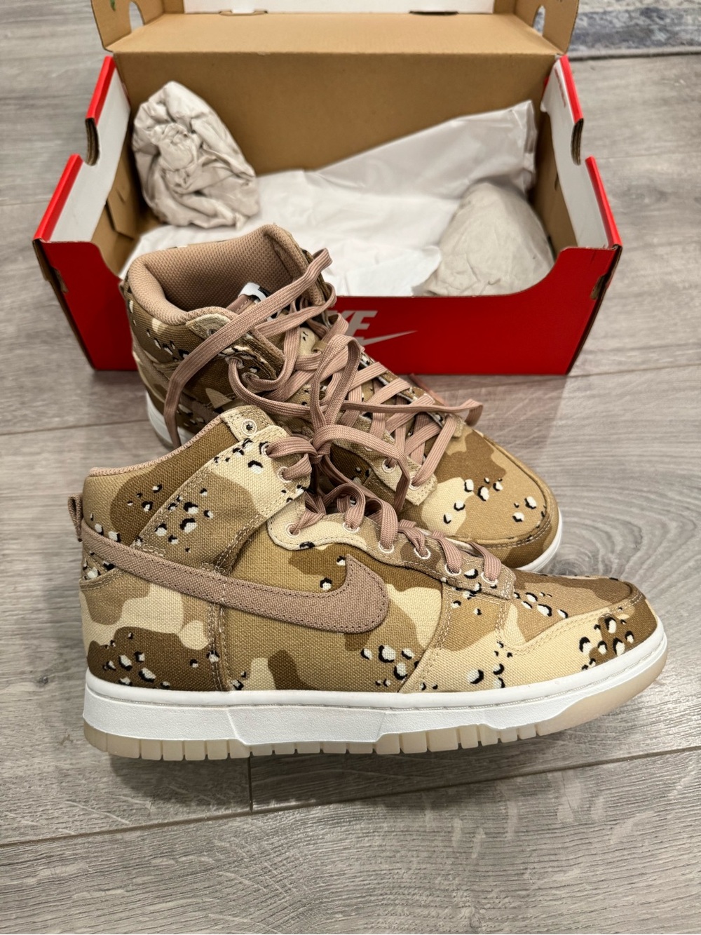 Nike Dunk High Desert Camo Sneakers - Tan/Brown Women’s